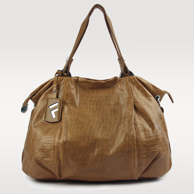 【广州真皮包厂家订做批发 女士潮流时尚牛皮