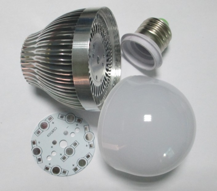 厂家直供外径70mm 厚料抛光7w大功率led球泡灯外壳