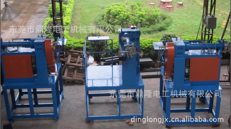 三台硅胶管挤出机