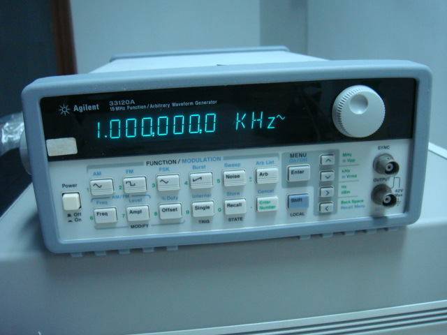 HP33120A函发器