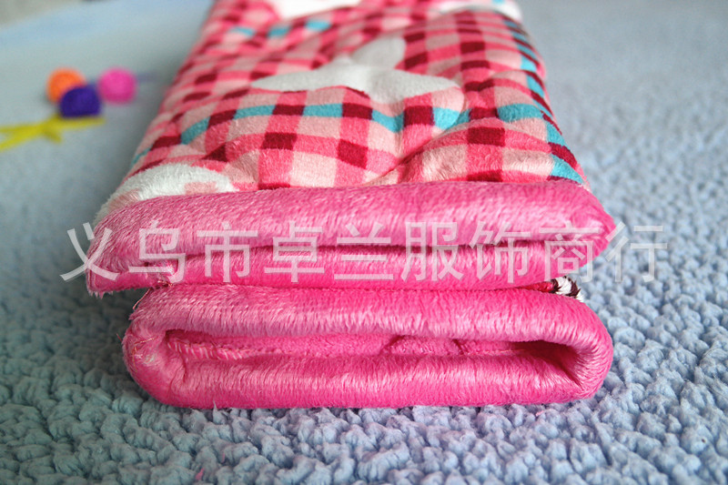 【冬季新款童<em>棉睡衣批发</em> <em>儿童</em>保暖睡衣套装 多