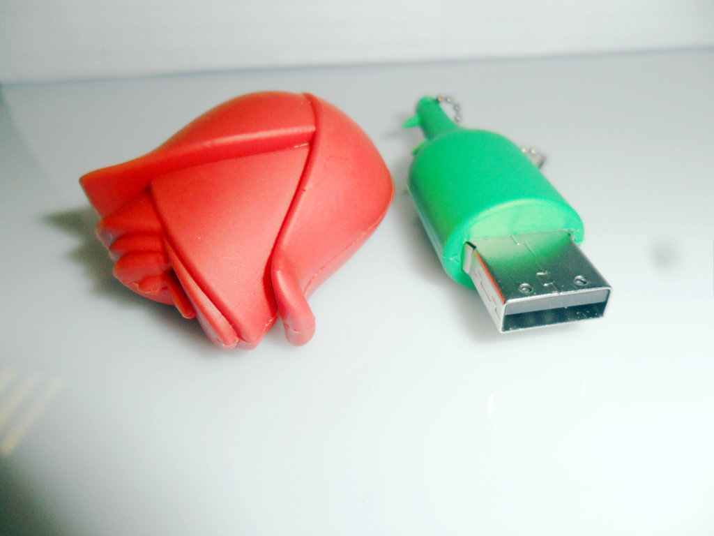 【厂家批发 卡通玫瑰花8GU盘 8g可爱优盘 迷你