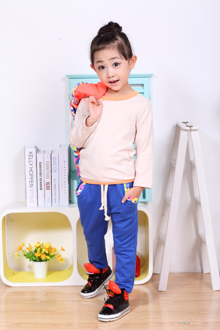 【<em>女童秋装</em>新款<em>打底衫</em>+<em>马甲</em>+童裤 童三件套厂