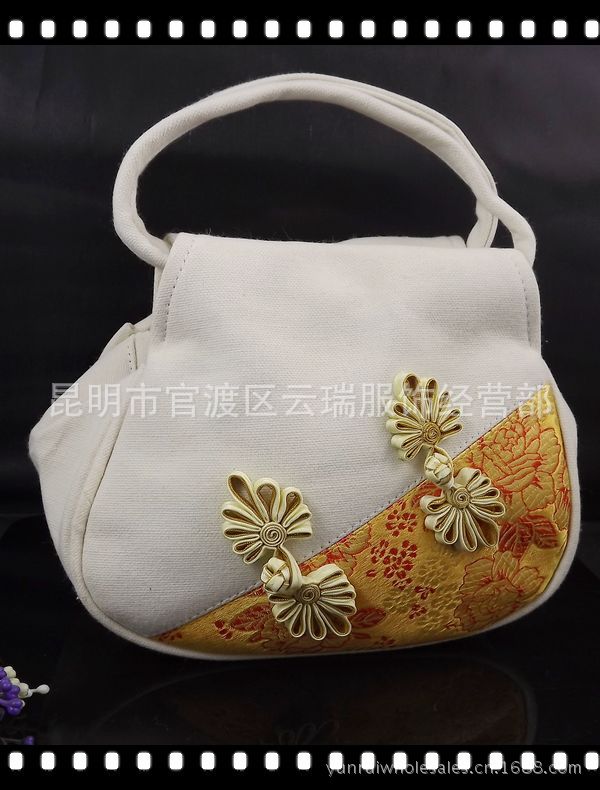 BAG101-03