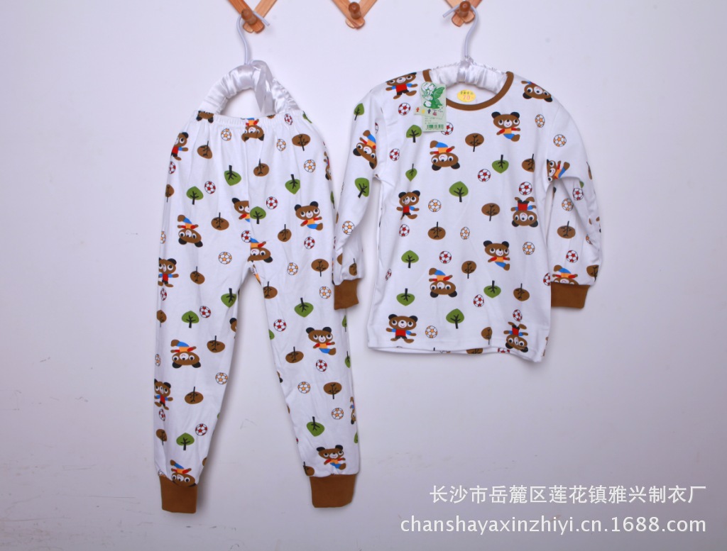褐色小熊