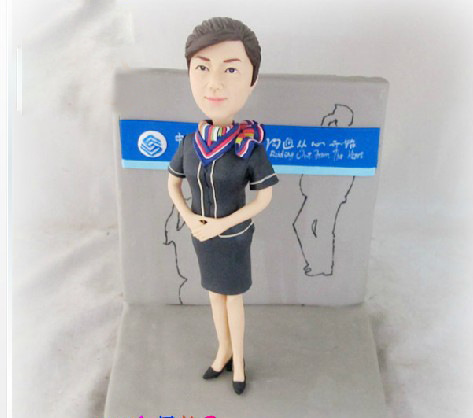 乐陶礼 移动客服软陶<em>公仔照片</em>定做礼品工艺品
