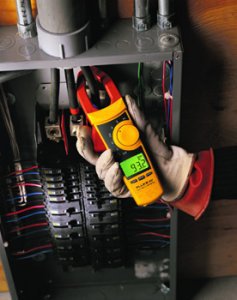 Fluke 330 系列钳型表