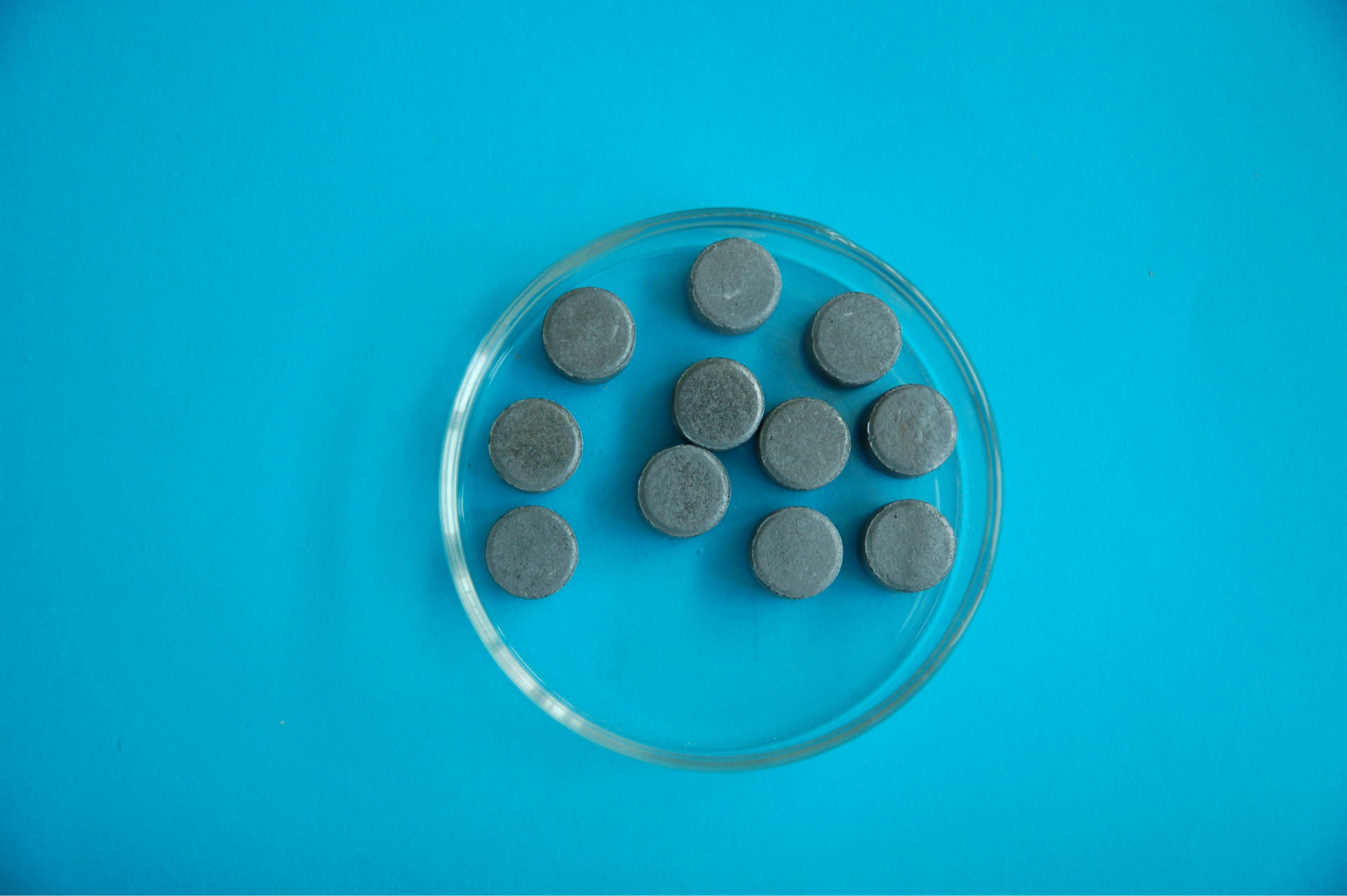 【五氧化二钽 Ta2O5 颗粒 真空镀膜材料 光学镀