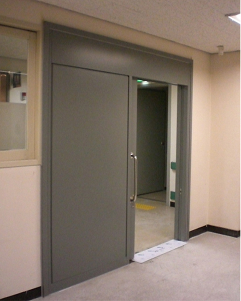 【批发供应高品质热销半自动门 超低价格 厂家