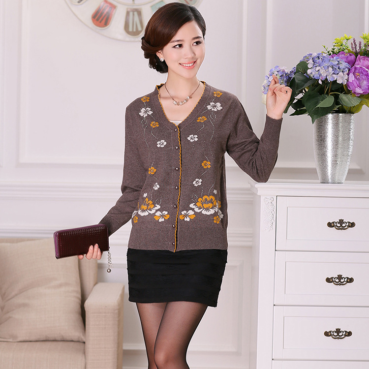 2013哥弟同款<em>秋装</em> v领扣子印花<em>女士</em>羊毛<em>开衫外</em>