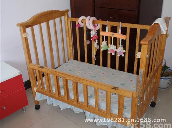 【供应木制婴儿床 幼儿园专用儿童床 木制儿童