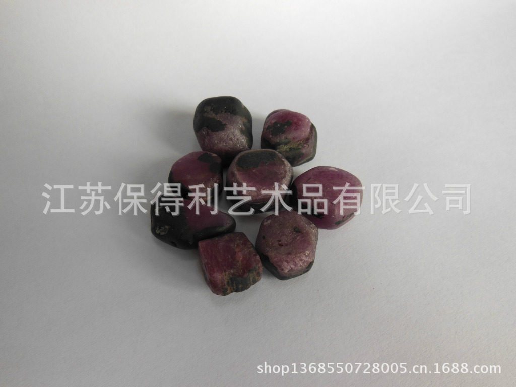 缅甸抹谷红宝石原石