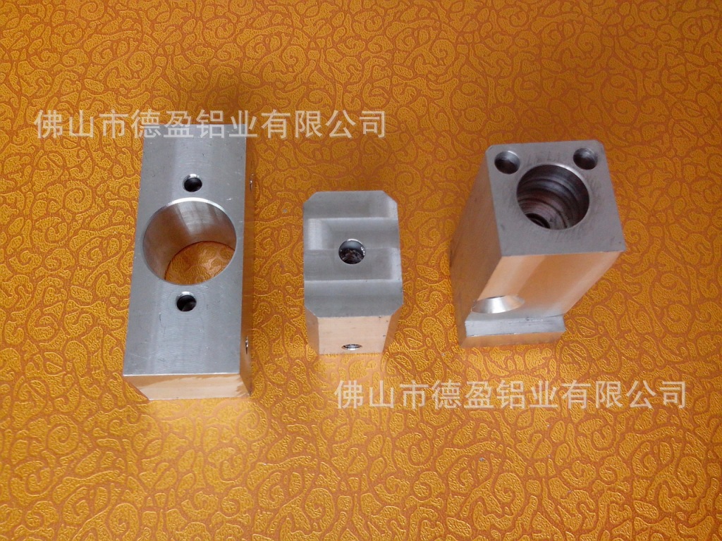 数控铣IMG_20130316_133220