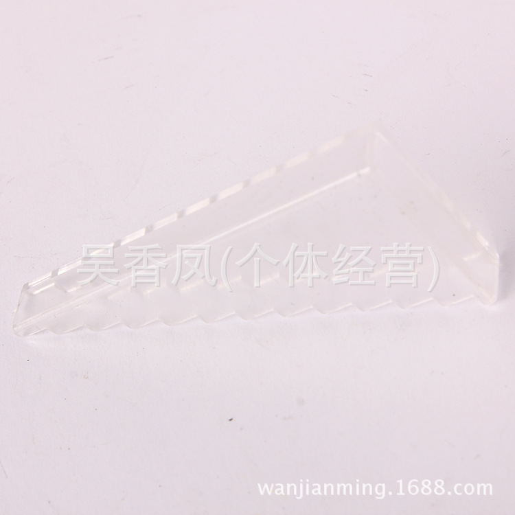 浙江义乌厂家直销相框配件、各种相框透明护角