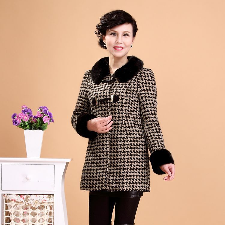中年女装 新品热销格子大毛领<em>加棉毛呢外套</em> 中