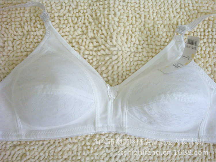 <em>文胸-一包</em>6<em>件</em> 中年妇女无海绵薄款文胸 哺乳期
