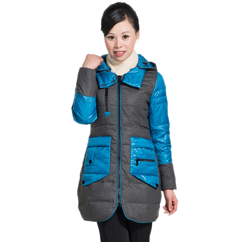 年轻妈妈装<em>冬装</em>长款羽绒服<em>中年女装</em>修身<em>批发</em>保