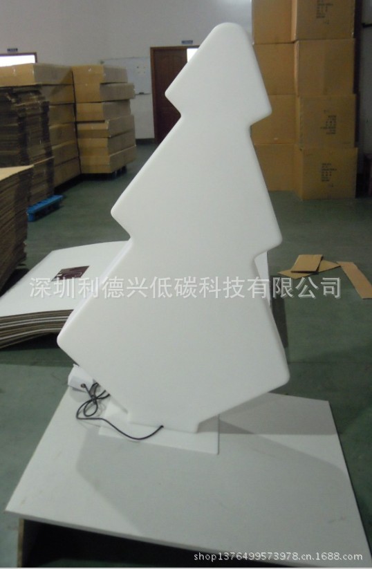 tree_with_square_base