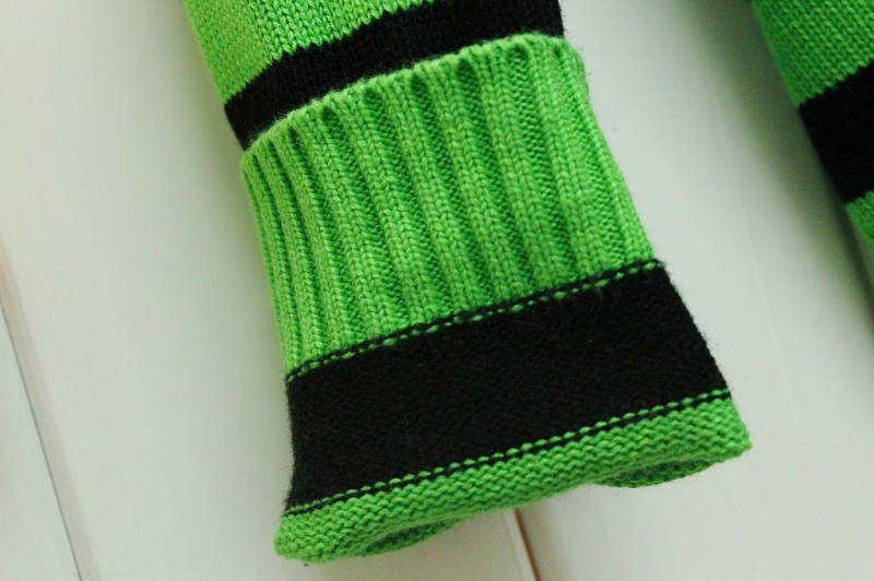 2013秋季新款 儿童开衫<em>条纹毛衣</em> 男童<em>V领</em>X26