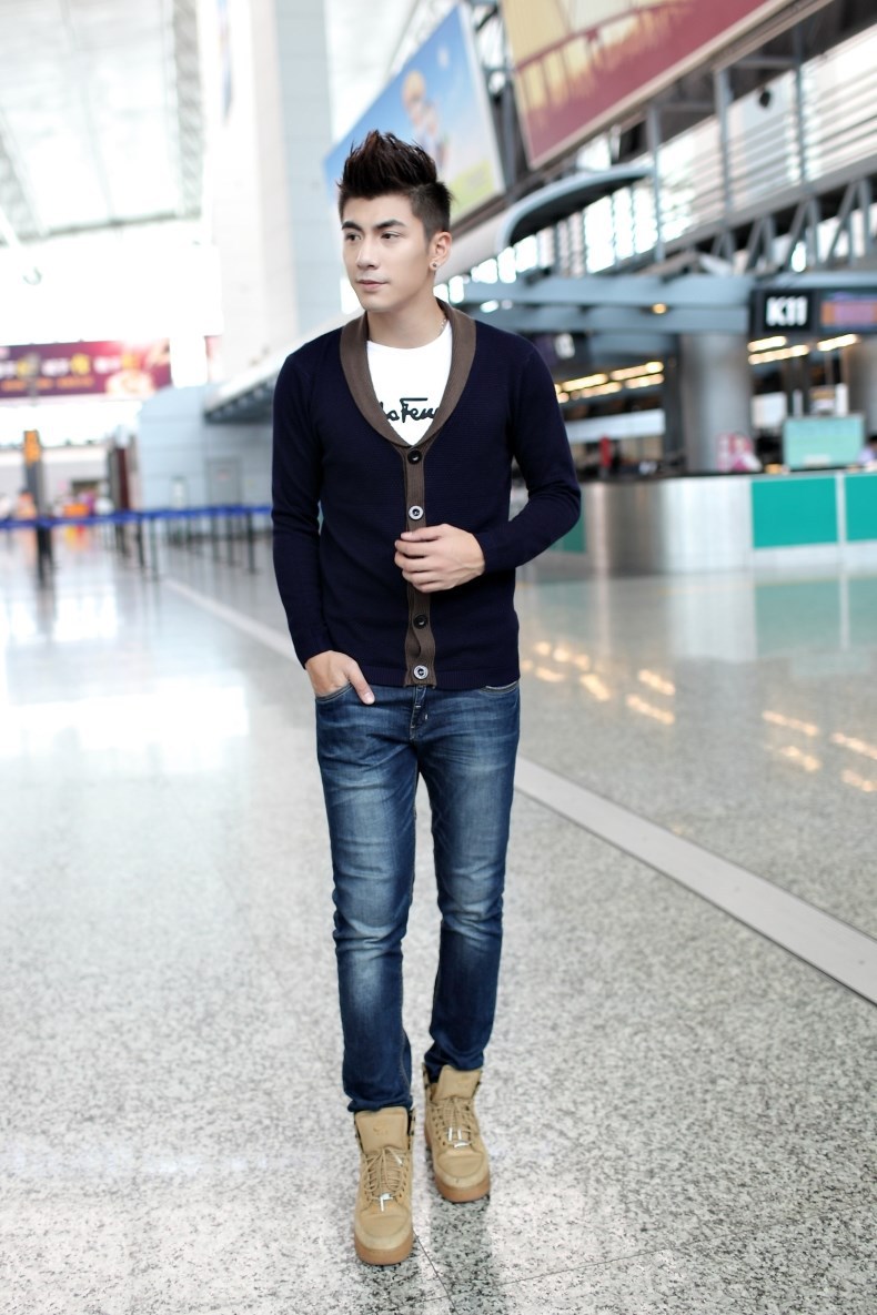 优默 2013秋装<em>男毛衣</em>男装<em>翻领开衫</em>针织衫V领