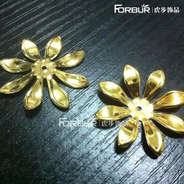 淘宝手工金属饰品货源 批发镀金八瓣铁花片 30mm金属花片