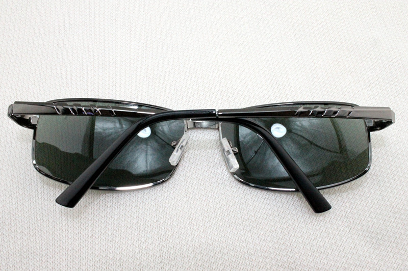 2013新款太陽鏡偏光鏡司機(jī)鏡墨鏡開車釣魚 跑江湖地?cái)倧S價(jià)直銷