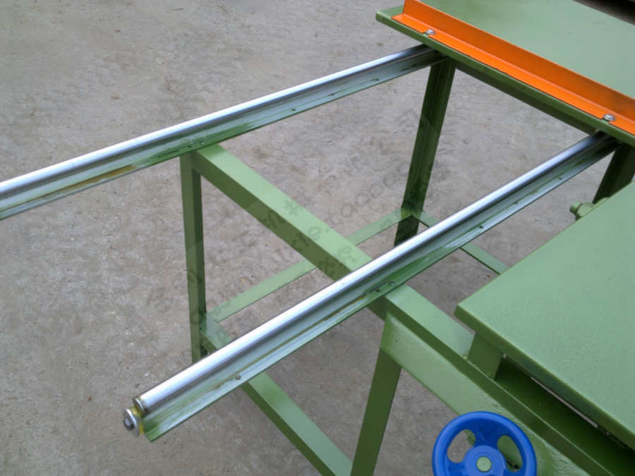 临沧市红绿灯厂家_移动信号灯批发_交通信号灯厂家_价格