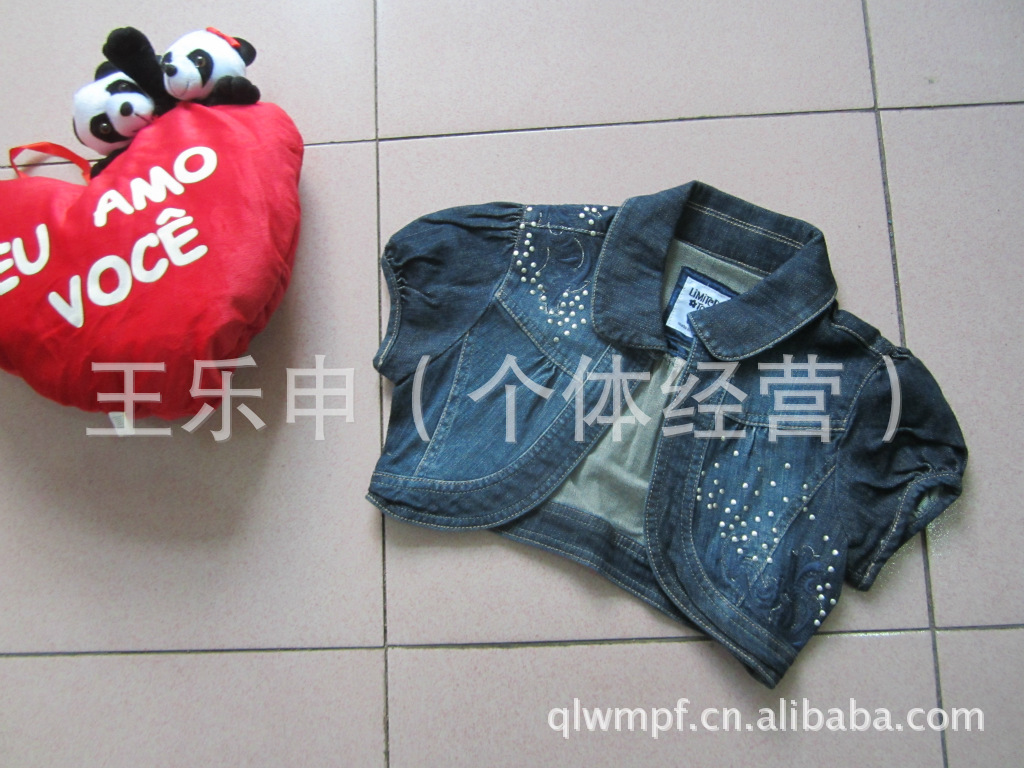 【外贸童装批发 <em>原单</em>女童<em>牛仔马甲</em> 中童<em>牛仔</em>泡