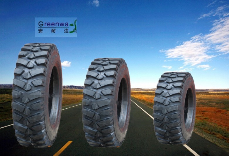 挖掘机轮胎_conew1