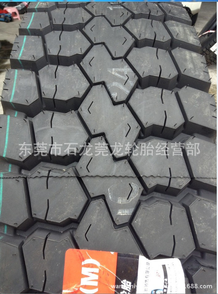汽车轮胎-正品双钱轮胎1100R20卡客车货车耐