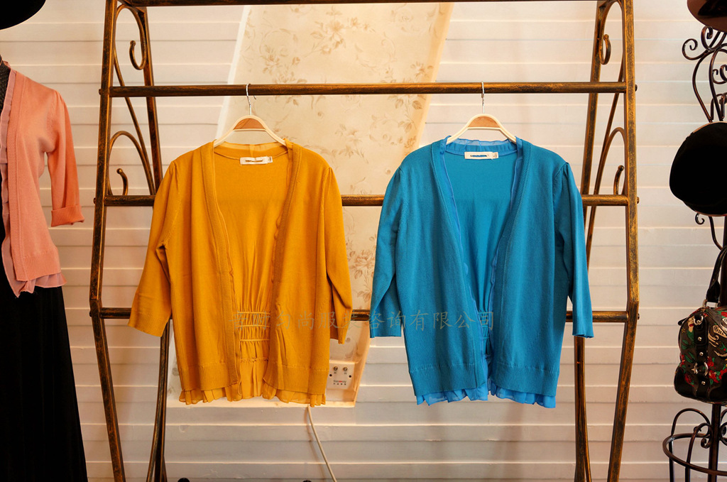 【2014春季新款 拼接雪纺<em>针织开衫</em>搭配<em>黑色</em>吊