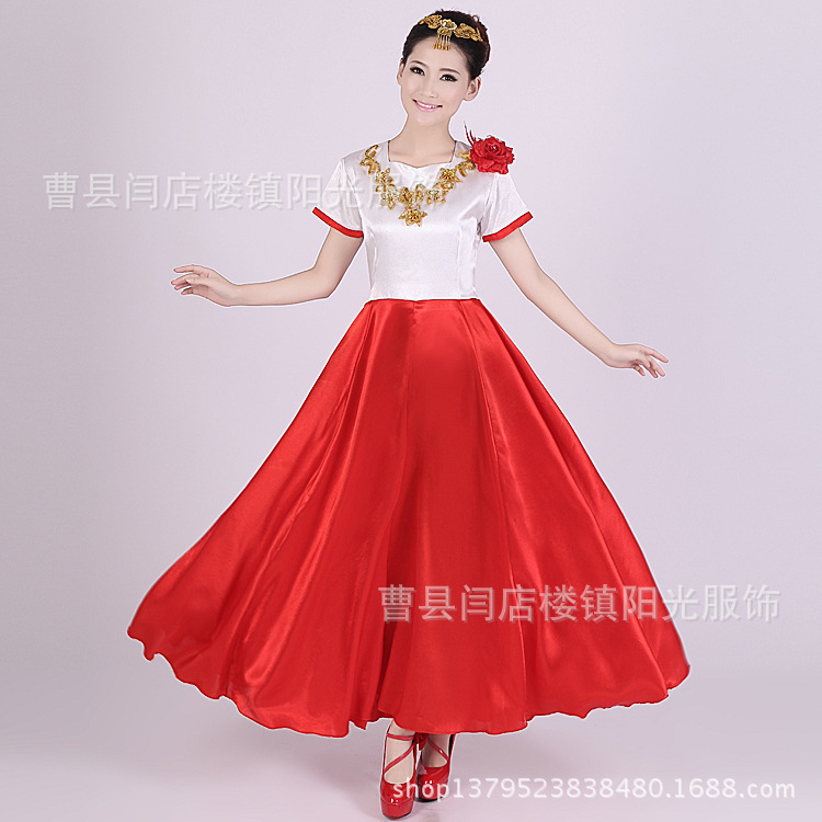 新款<em>舞蹈</em>演出服 大摆裙合唱服 <em>民族</em>服装 开场舞
