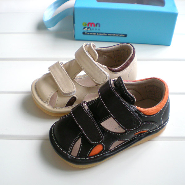 批发欧梦妮新款外贸2色叫叫凉鞋小童凉鞋男宝宝真皮凉鞋6003