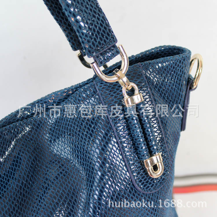 H103002 (8)