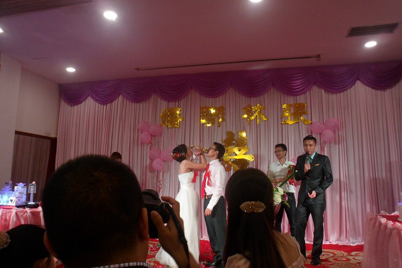 从小<em>玩</em>到大的一好<em>姐妹结婚</em>啦. - - 阿里巴巴商人