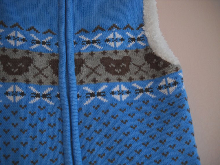 【男童蓝色<em>毛线马甲</em> 秋冬款加绒毛线马甲 百搭