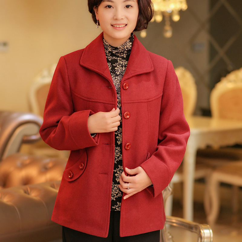 批发中老年<em>女装</em>秋冬装长袖中年妈妈装中年<em>外衣</em>