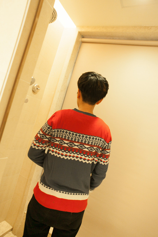 2013新款<em>男式毛衣</em> 潮男<em>开衫时尚</em>毛线衣 男装毛