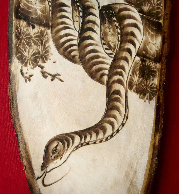 蛇/白杨木板烙画动物画蛇/创意家居壁挂壁饰/特色工艺品市场热销