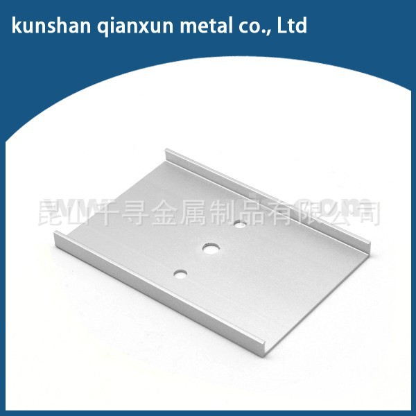 铣床、CNC加工中心、数控铣床工件、精密五金配件加工