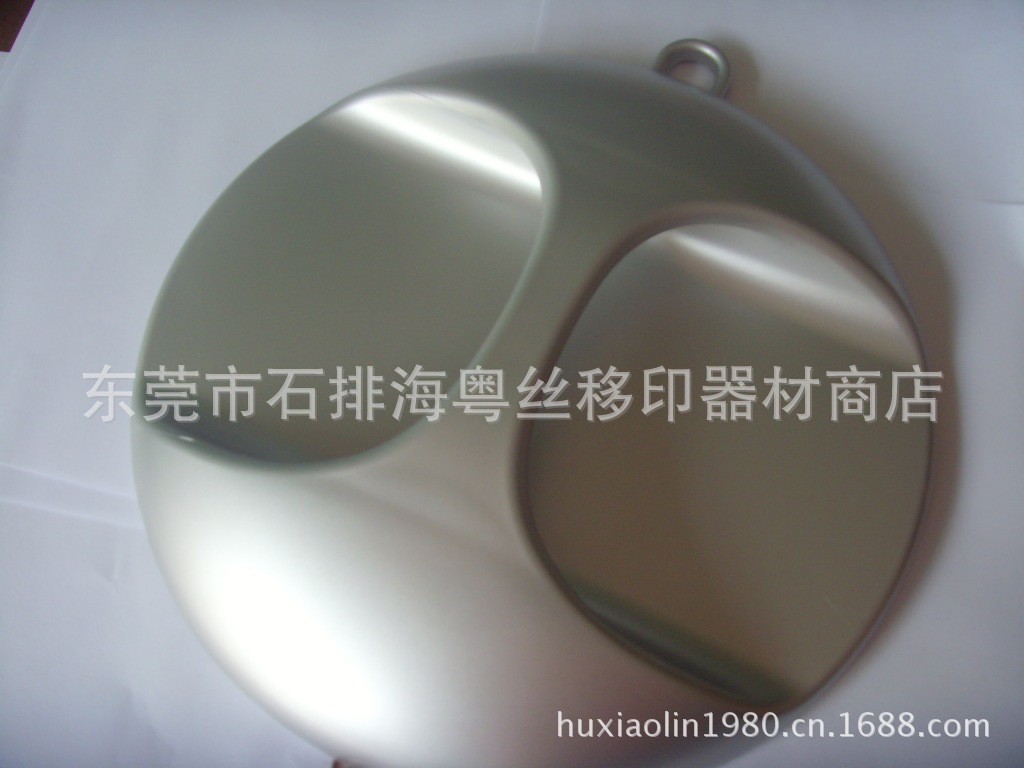 喷涂加工-供应PE塑胶机壳喷银色加工-喷涂加工