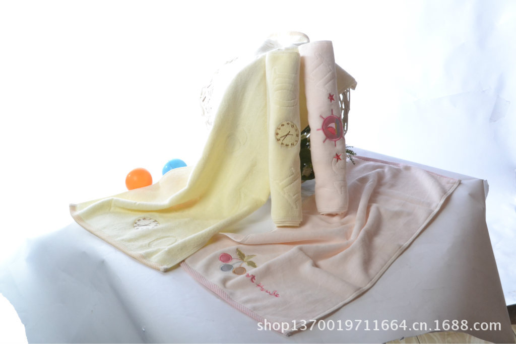 纯棉割绒绣花毛巾 批发毛巾