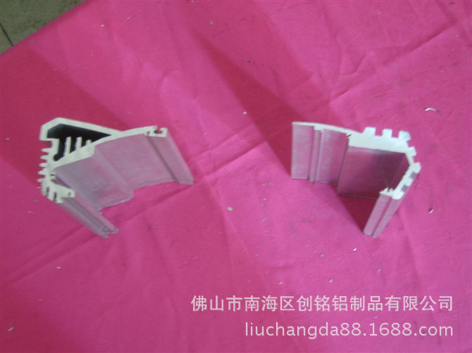 铝型材（6063） 23元每公斤 (46)