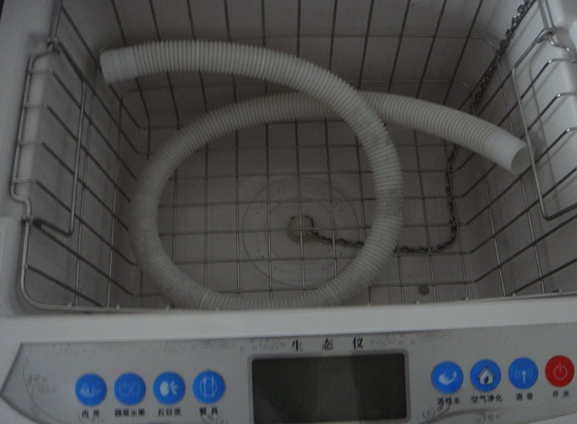 生態機內