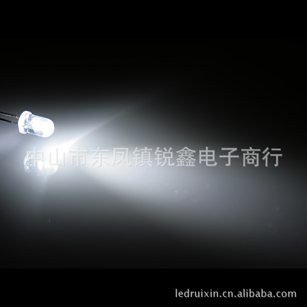 主打白光led廠傢供應F5mm圓頭有邊短腳白光LED燈珠1