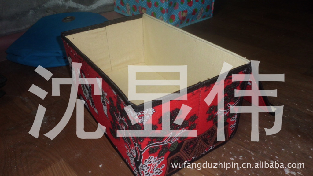 七格<em>瑰</em>花<em>文胸</em>内衣收纳盒 义乌地摊货源新奇饰