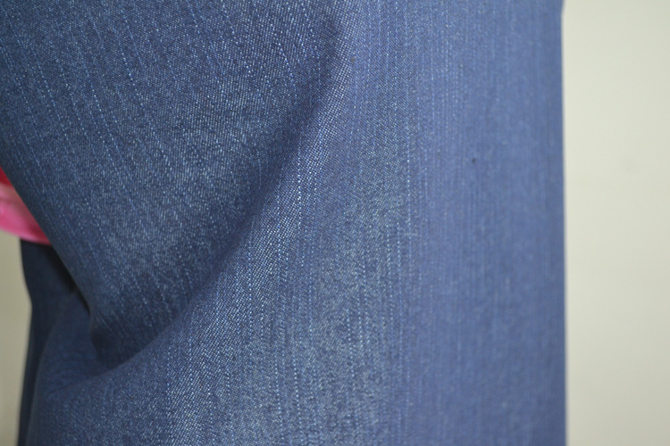 涤棉牛仔布10盎司斜纹牛仔布无弹力男裤童装面料规格(10+8)*10