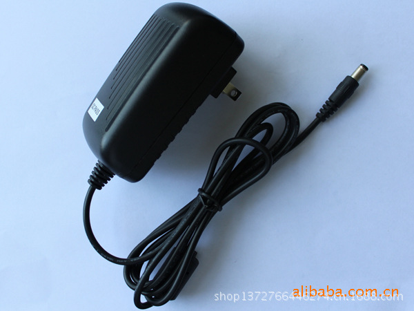 13-24W电源适配器