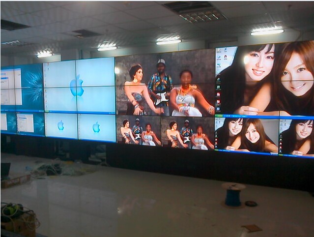 2承德平泉县政府46寸超窄边3X8