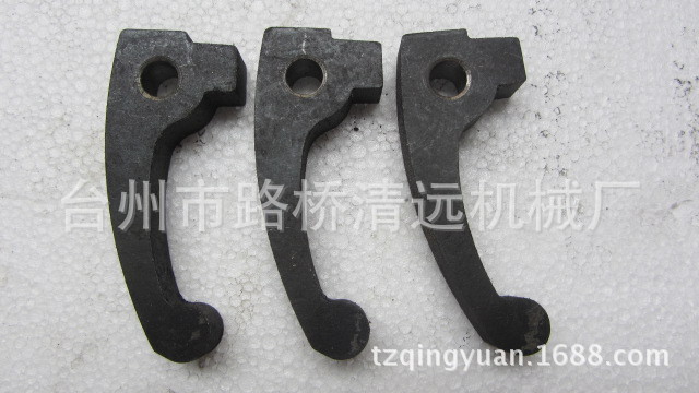 大量批发各种型号三爪，85长爪子总成